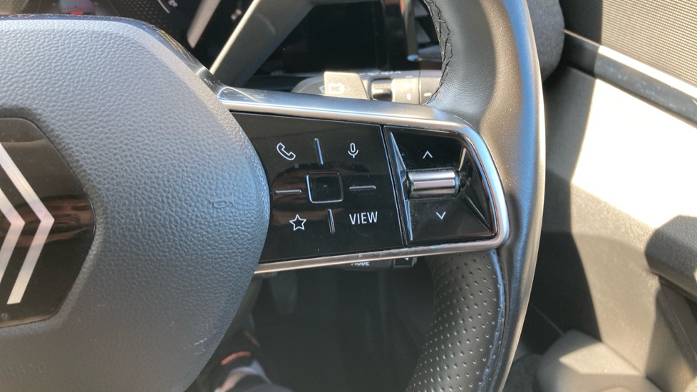 Renault Megane E-Tech EV60 160kW Equilibre 60kWh Optimum Charge 5dr Auto Electric Hatchback - Image 26