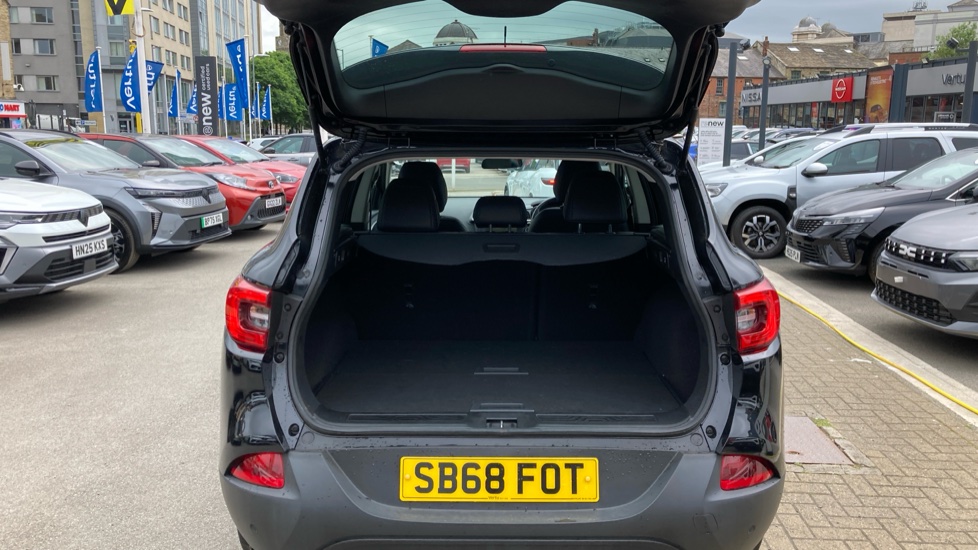 Renault Kadjar 1.3 TCE Dynamique S Nav 5dr Petrol Hatchback - Image 4