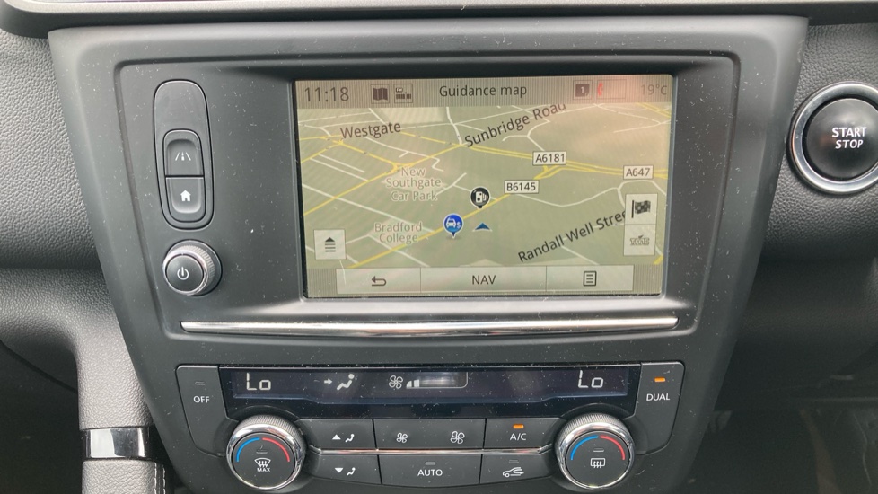 Renault Kadjar 1.3 TCE Dynamique S Nav 5dr Petrol Hatchback - Image 12