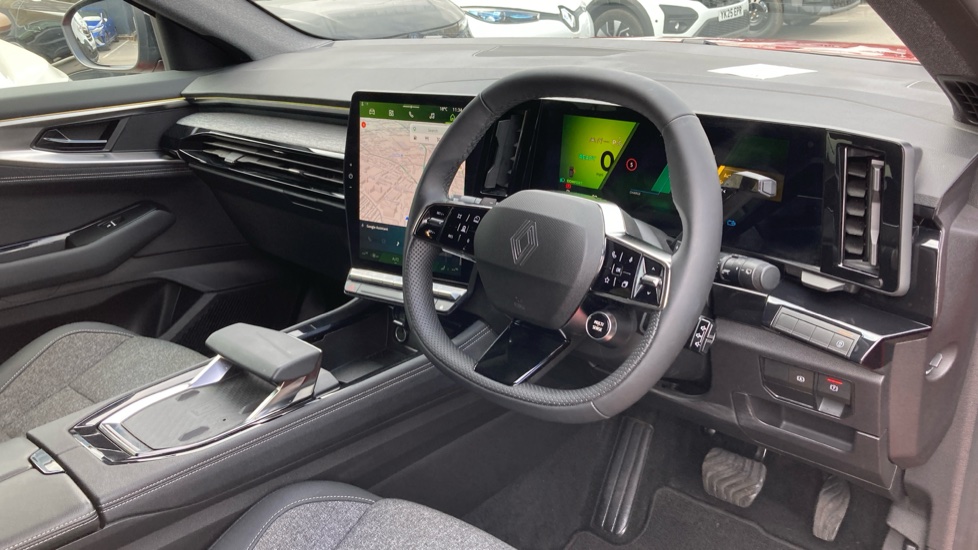 Renault Austral E-Tech Full Hybrid Techno 5dr Auto Hybrid Estate - Image 11