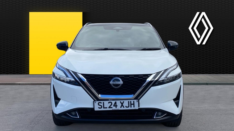 Nissan Qashqai 1.3 DiG-T MH Tekna [Bose] 5dr Petrol Hatchback - Image 3