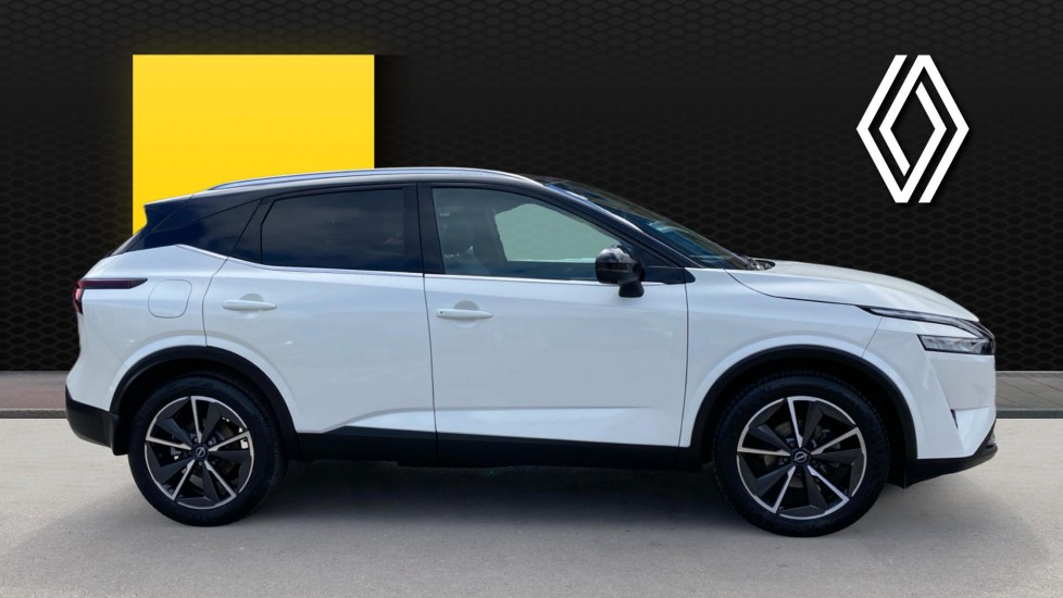 Nissan Qashqai 1.3 DiG-T MH Tekna [Bose] 5dr Petrol Hatchback - Image 5