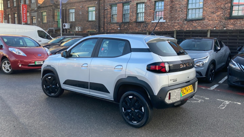 Dacia Spring 27kWh Extreme 65 48kW 5dr Auto Electric Hatchback - Image 17