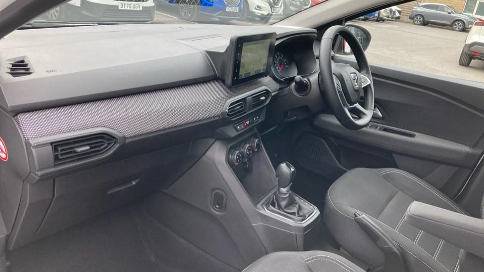 Dacia Sandero 1.0 TCe Comfort 5dr CVT Petrol Hatchback - Image 9