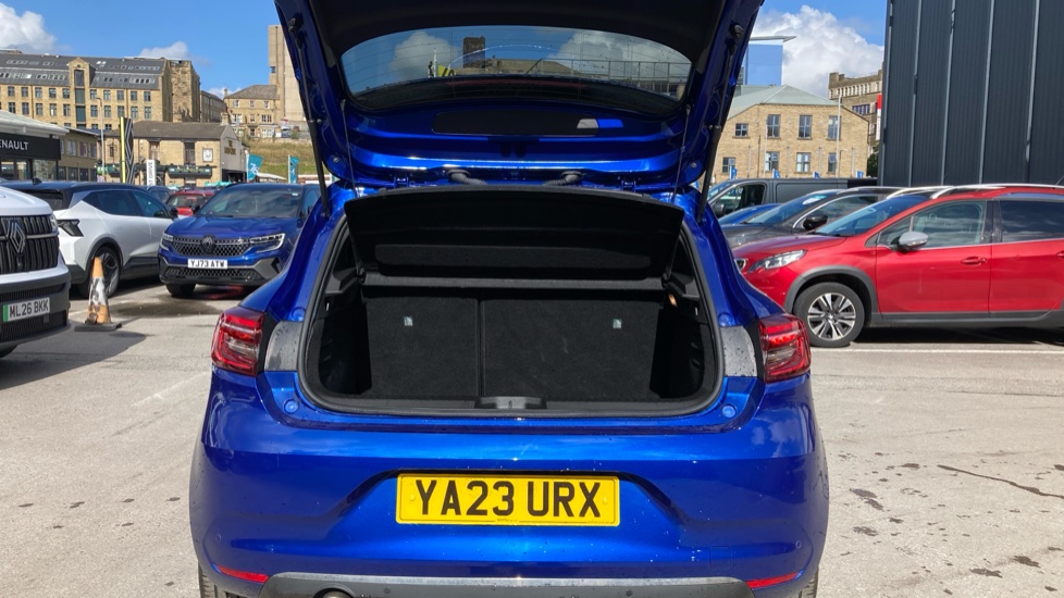 Renault Clio 1.0 TCe 90 Techno 5dr Petrol Hatchback - Image 4