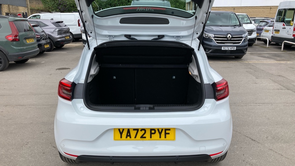 Renault Clio 1.6 E-TECH full hybrid 145 Evolution 5dr Auto Hybrid Hatchback - Image 4