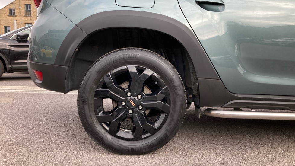Dacia Duster 1.3 TCe 130 Extreme 5dr Petrol Estate - Image 7