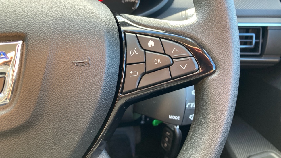 Dacia Sandero 1.0 SCe Essential 5dr Petrol Hatchback - Image 23