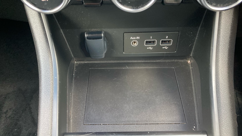 Renault Captur 1.6 E-Tech full hybrid 145 Evolution 5dr Auto Hybrid Hatchback - Image 22