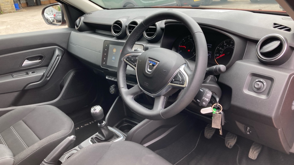 Dacia Duster 1.0 TCe 90 Comfort 5dr Petrol Estate - Image 11