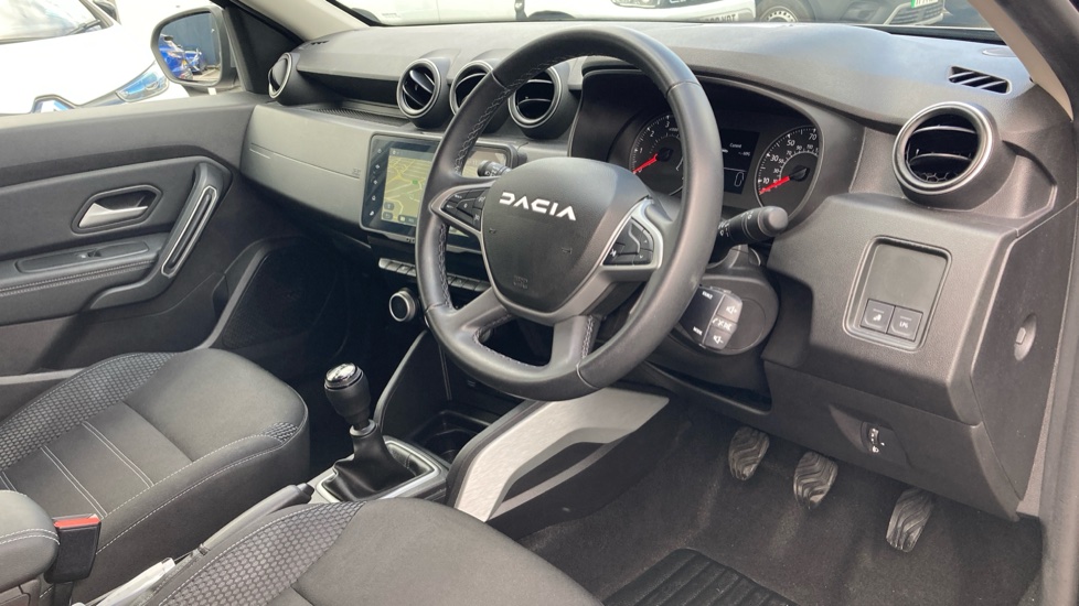 Dacia Duster 1.0 TCe 90 Journey 5dr Petrol Estate - Image 11