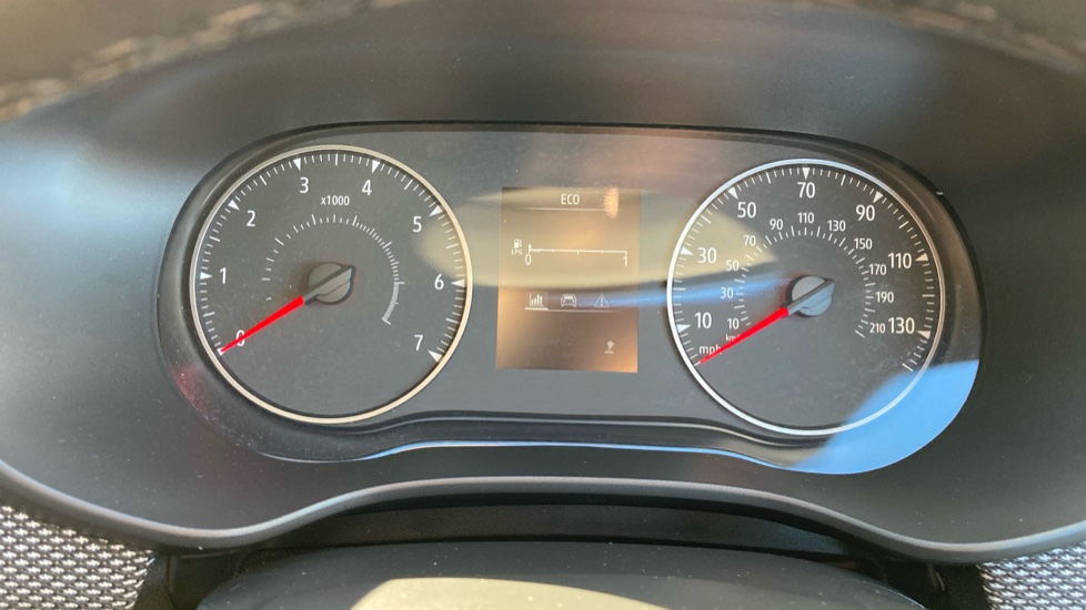 Dacia Sandero 1.0 Tce Expression 5dr Bi Fuel Hatchback - Image 18