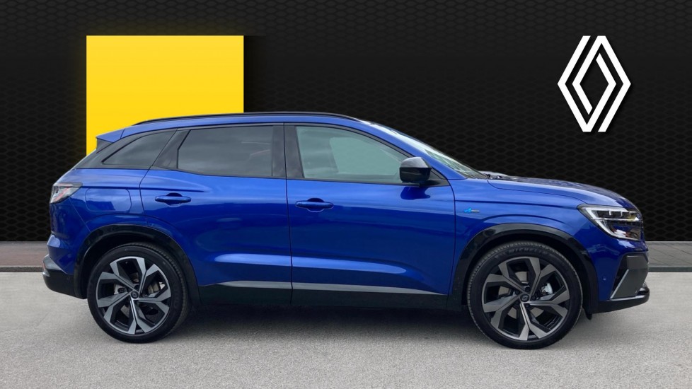 Renault Austral E-Tech FHEV Iconic Esprit Alpine 5dr Auto Hybrid Estate - Image 5