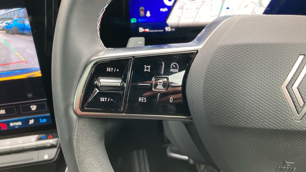 Renault Austral E-Tech FHEV Iconic Esprit Alpine 5dr Auto Hybrid Estate - Image 25