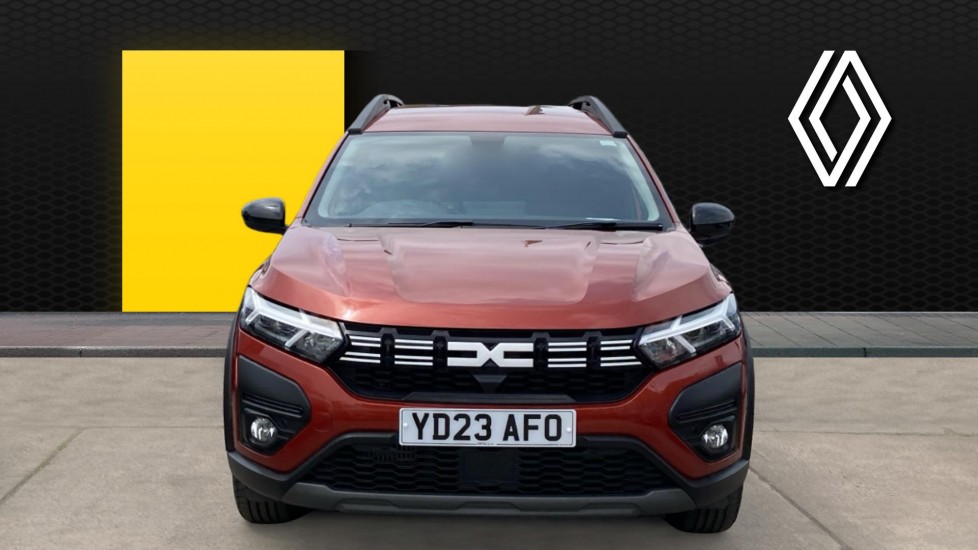 Dacia Jogger 1.0 TCe Extreme SE 5dr Petrol Estate - Image 3