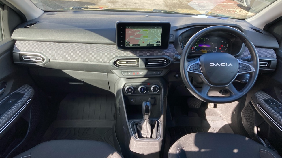 Dacia Jogger 1.6 HEV Extreme SE 5dr Auto Hybrid Estate - Image 10