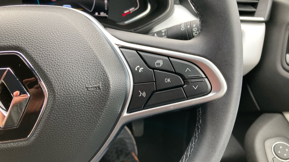 Renault Clio 1.6 E-TECH full hybrid 145 Techno 5dr Auto Hybrid Hatchback - Image 27