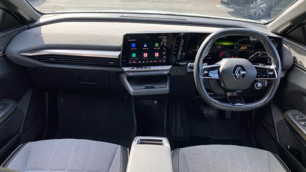 Renault Megane E-Tech EV60 160kW Techno 60kWh Optimum Charge 5dr Auto Electric Hatchback - Image 10