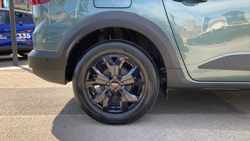Dacia Jogger 1.0 TCe Extreme 5dr Petrol Estate - Image 7