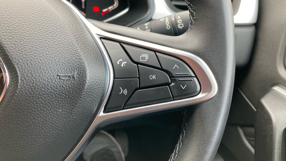 Renault Captur 1.6 E-Tech full hybrid 145 Techno 5dr Auto Hybrid Hatchback - Image 26