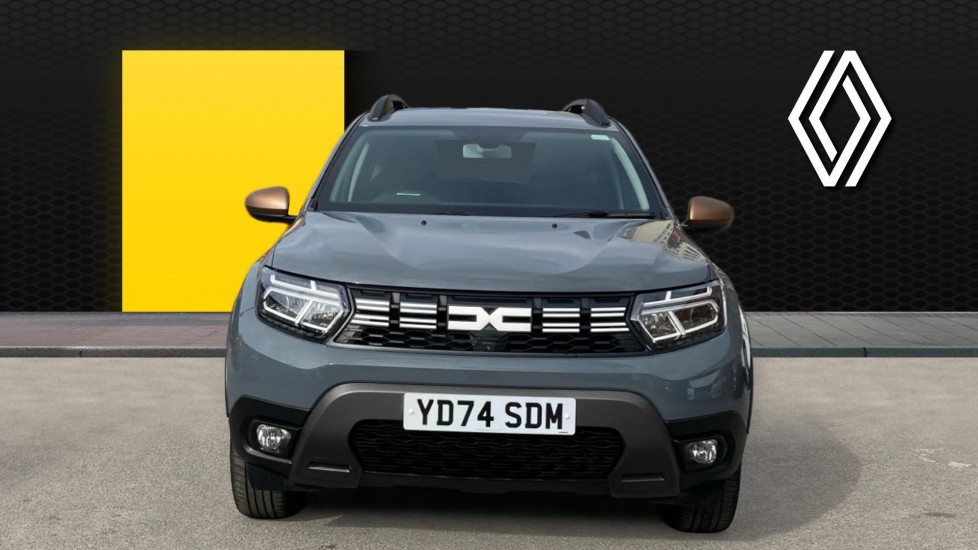 Dacia Duster 1.3 TCe 150 Extreme 5dr EDC Petrol Estate - Image 3