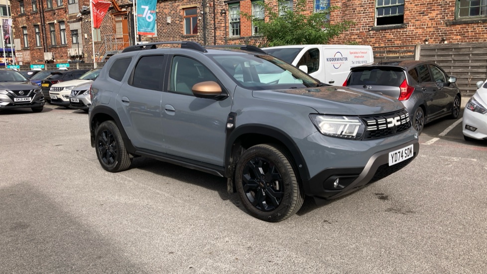 Dacia Duster 1.3 TCe 150 Extreme 5dr EDC Petrol Estate - Image 8