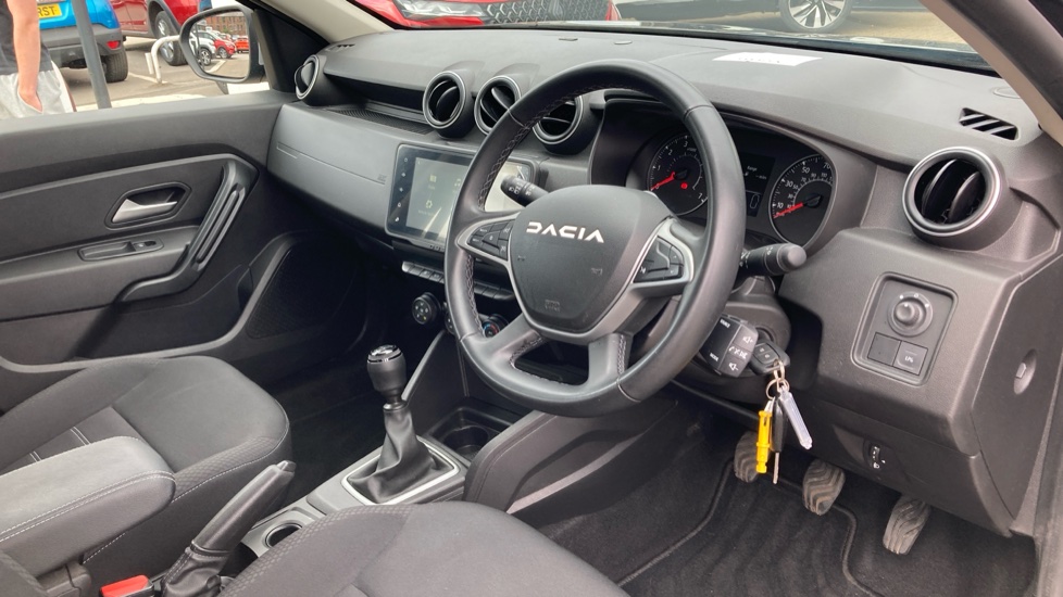 Dacia Duster 1.0 TCe 90 Expression 5dr Petrol Estate - Image 11