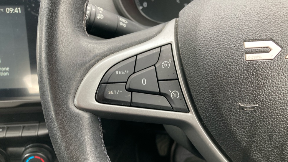 Dacia Duster 1.0 TCe 90 Expression 5dr Petrol Estate - Image 23