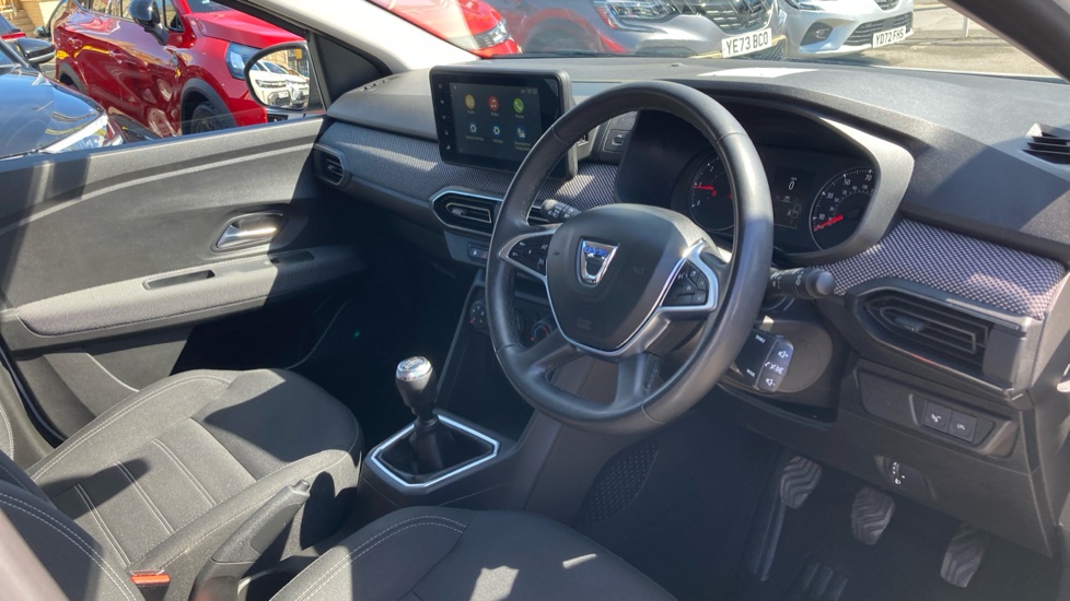 Dacia Sandero 1.0 TCe Comfort 5dr Bi Fuel Hatchback - Image 11