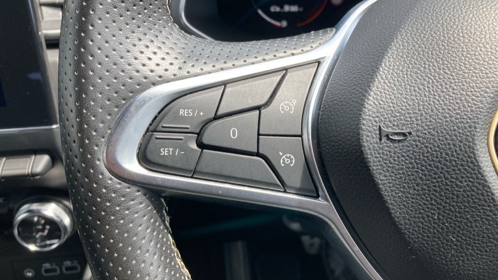Renault Captur 1.6 E-Tech full hybrid 145 Engineered 5dr Auto Hybrid Hatchback - Image 26