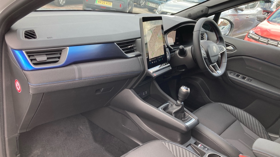 Renault Symbioz 1.3 TCe 140 Techno Esprit Alpine 5dr Petrol Estate - Image 9