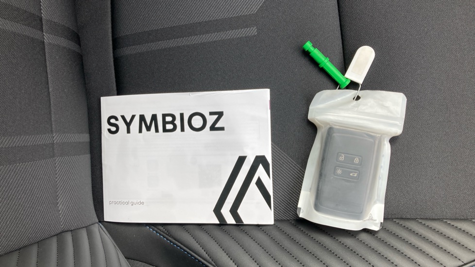 Renault Symbioz 1.3 TCe 140 Techno Esprit Alpine 5dr Petrol Estate - Image 19
