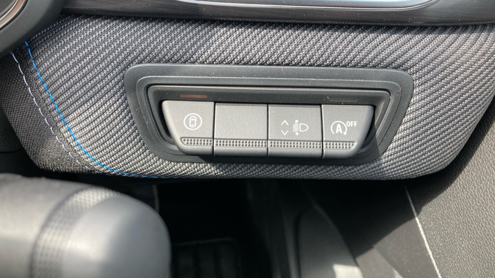 Renault Symbioz 1.3 TCe 140 Techno Esprit Alpine 5dr Petrol Estate - Image 28