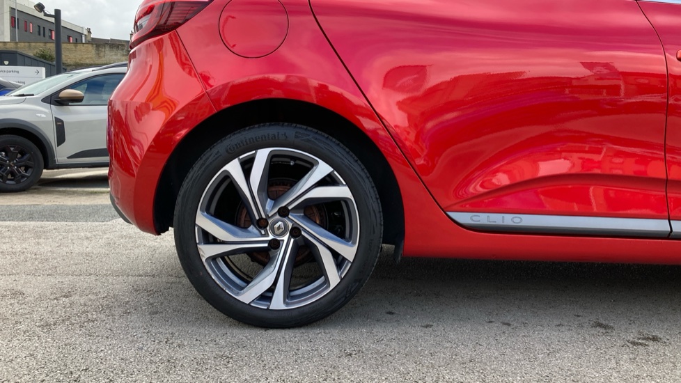 Renault Clio 1.3 TCe 130 RS Line 5dr EDC Petrol Hatchback - Image 7
