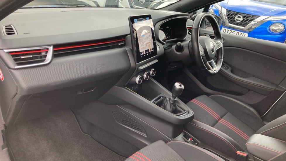 Renault Clio 1.0 TCe 90 RS Line 5dr Petrol Hatchback - Image 9