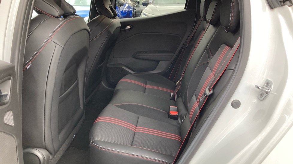 Renault Clio 1.0 TCe 90 RS Line 5dr Petrol Hatchback - Image 16