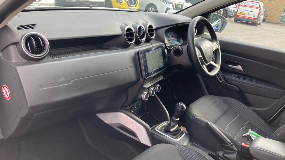 Dacia Duster 1.0 TCe 90 Journey 5dr Petrol Estate - Image 9