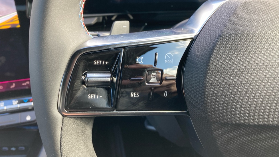 Renault Austral E-Tech Full Hybrid Techno Esprit Alpine 5dr Auto Hybrid Estate - Image 25