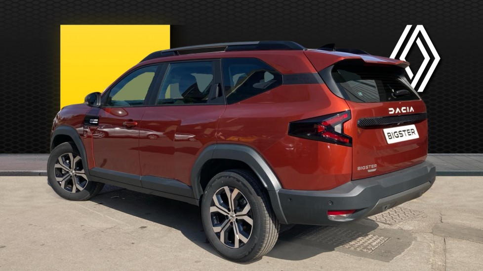 Dacia Bigster 1.8 Hybrid 155 Expression 5dr Auto Hybrid Estate - Image 2