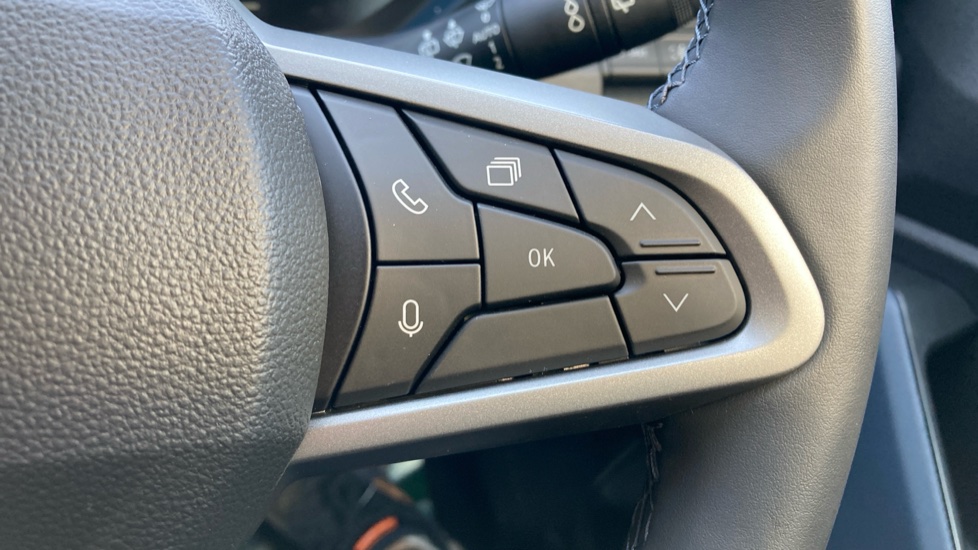 Dacia Bigster 1.8 Hybrid 155 Expression 5dr Auto Hybrid Estate - Image 26