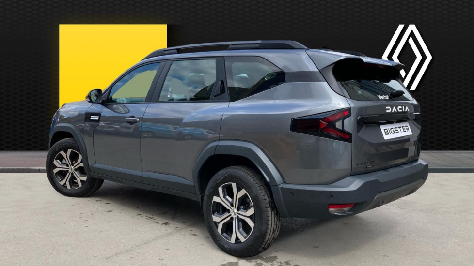 Dacia Bigster 1.8 Hybrid 155 Expression 5dr Auto Hybrid Estate - Image 2