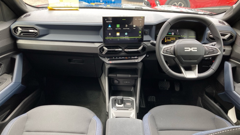 Dacia Bigster 1.8 Hybrid 155 Expression 5dr Auto Hybrid Estate - Image 10