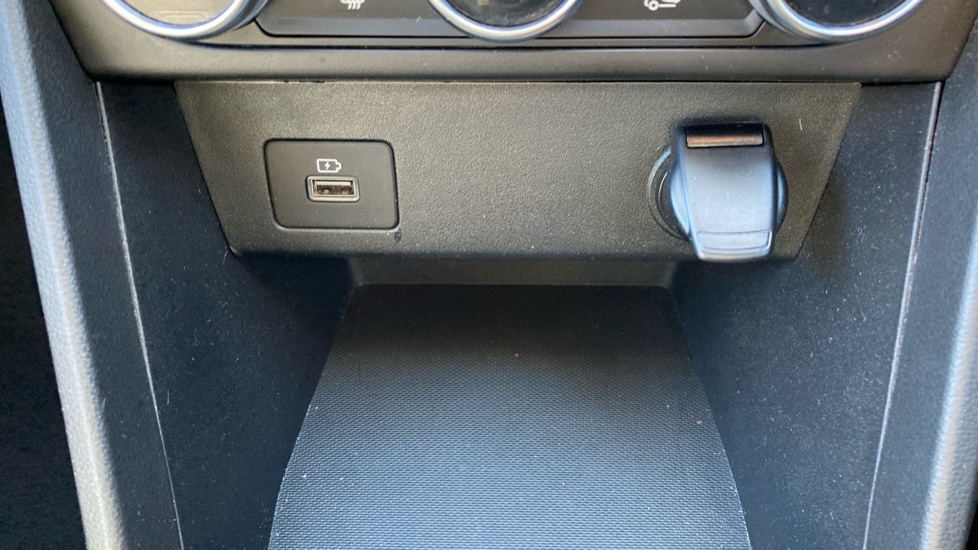 Dacia Sandero Stepway 1.0 TCe Prestige 5dr Petrol Hatchback - Image 23