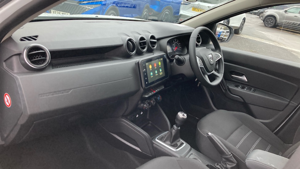 Dacia Duster 1.0 TCe 90 Comfort 5dr Petrol Estate - Image 9