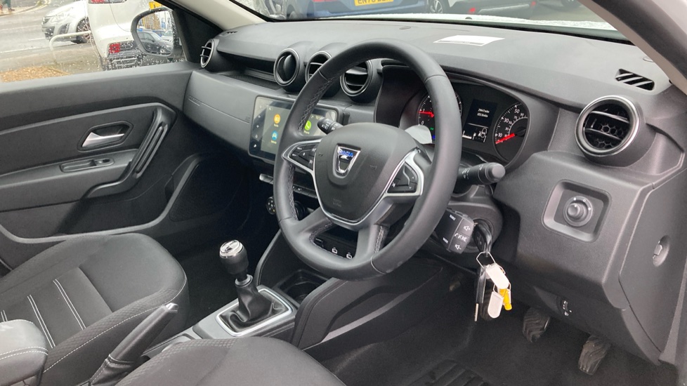 Dacia Duster 1.0 TCe 90 Comfort 5dr Petrol Estate - Image 11