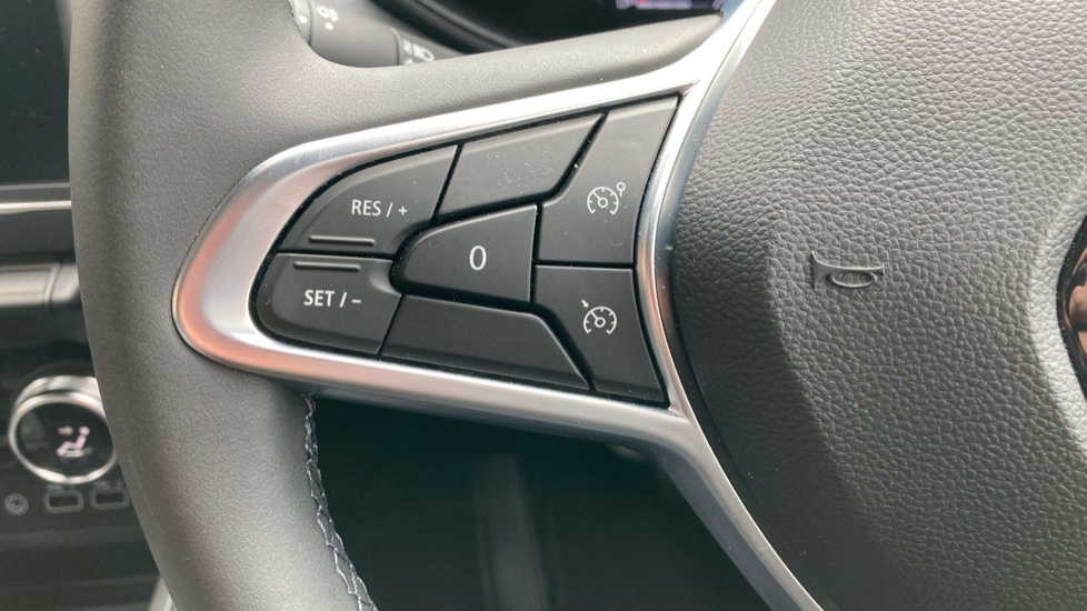 Renault Clio 1.6 E-TECH full hybrid 145 Evolution 5dr Auto Hybrid Hatchback - Image 26