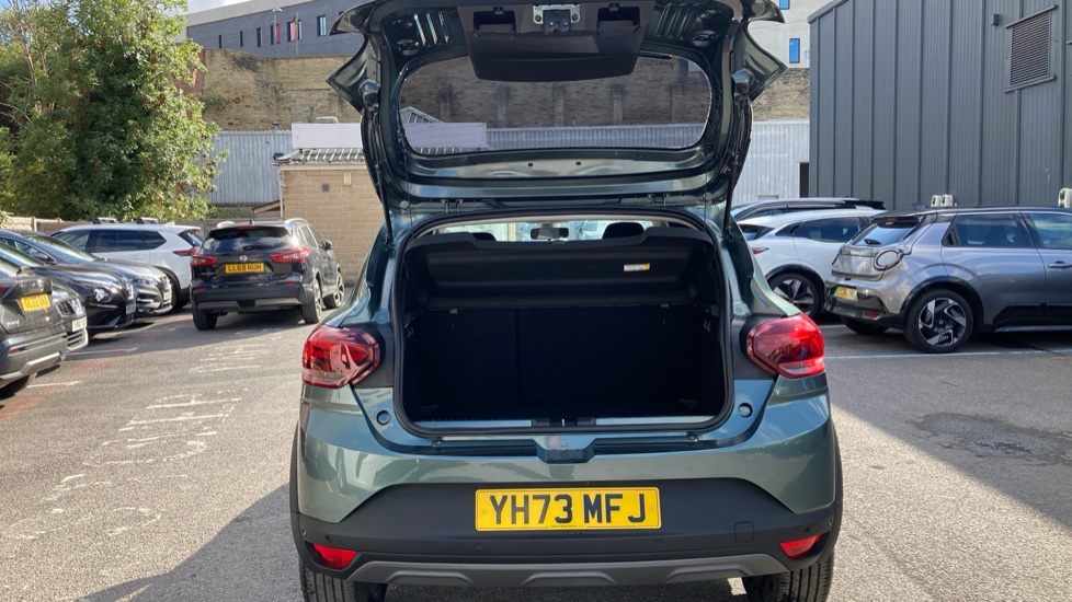 Dacia Sandero Stepway 1.0 TCe Extreme 5dr CVT Petrol Hatchback - Image 4
