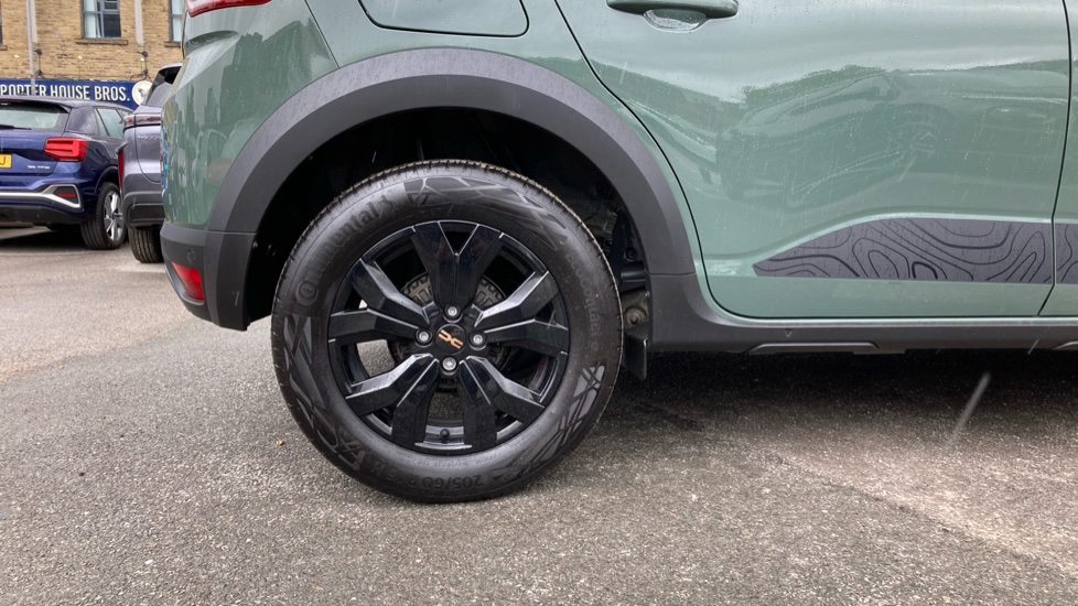 Dacia Sandero Stepway 1.0 TCe Extreme 5dr Bi Fuel Hatchback - Image 7