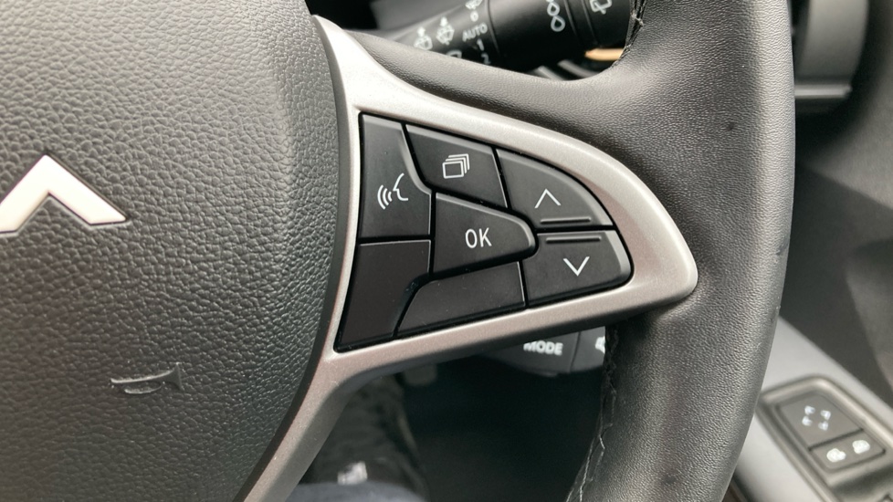 Dacia Sandero Stepway 1.0 TCe Extreme 5dr Bi Fuel Hatchback - Image 28