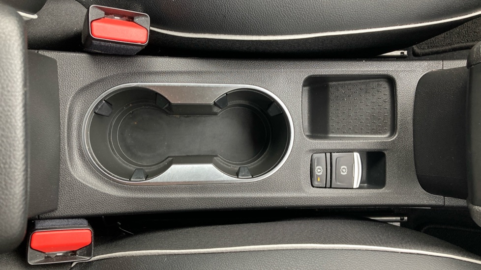 Renault Captur 1.6 E-Tech full hybrid 145 Techno 5dr Auto Hybrid Hatchback - Image 24